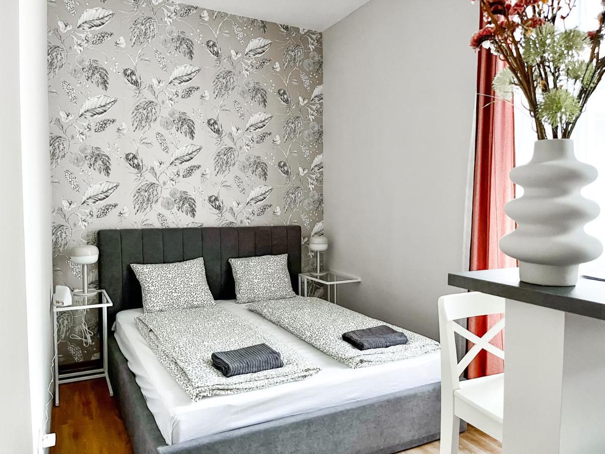 T32 Central Modern Suites 布达佩斯 外观 照片