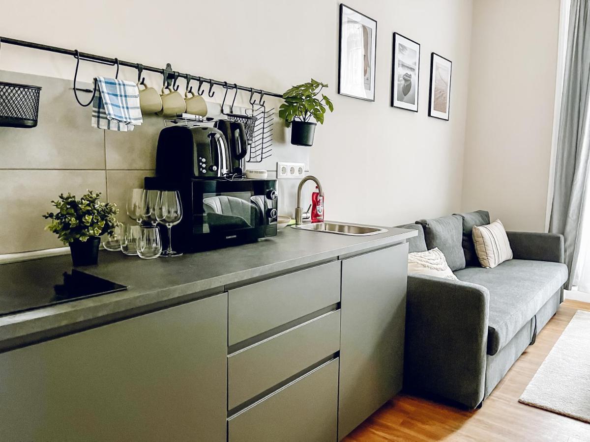 T32 Central Modern Suites 布达佩斯 外观 照片